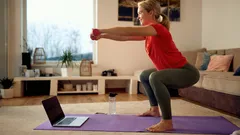 Squatbenchmark na je 50e: dit aantal squats laat zien hoe sterk je bent