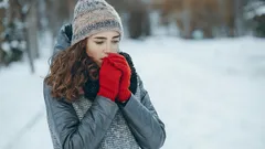 Zo red je droge, gebarsten lippen: een "magische" huisscrub met twee ingrediënten